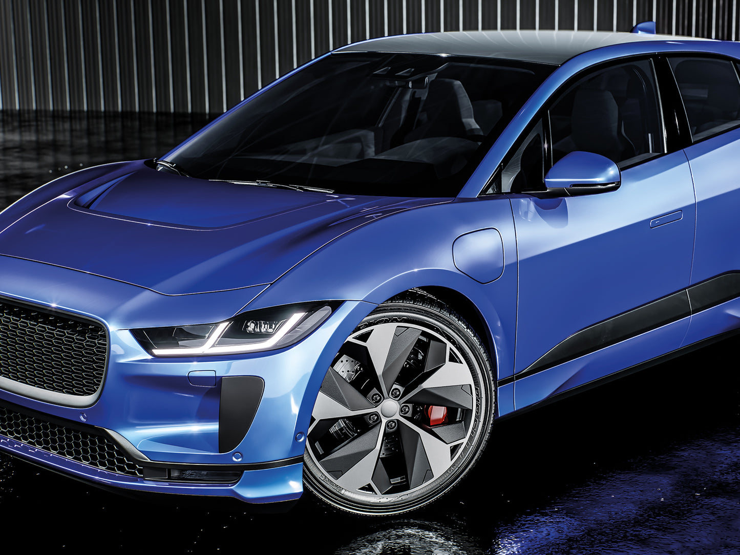 Folie auto albastra instalata pe masina