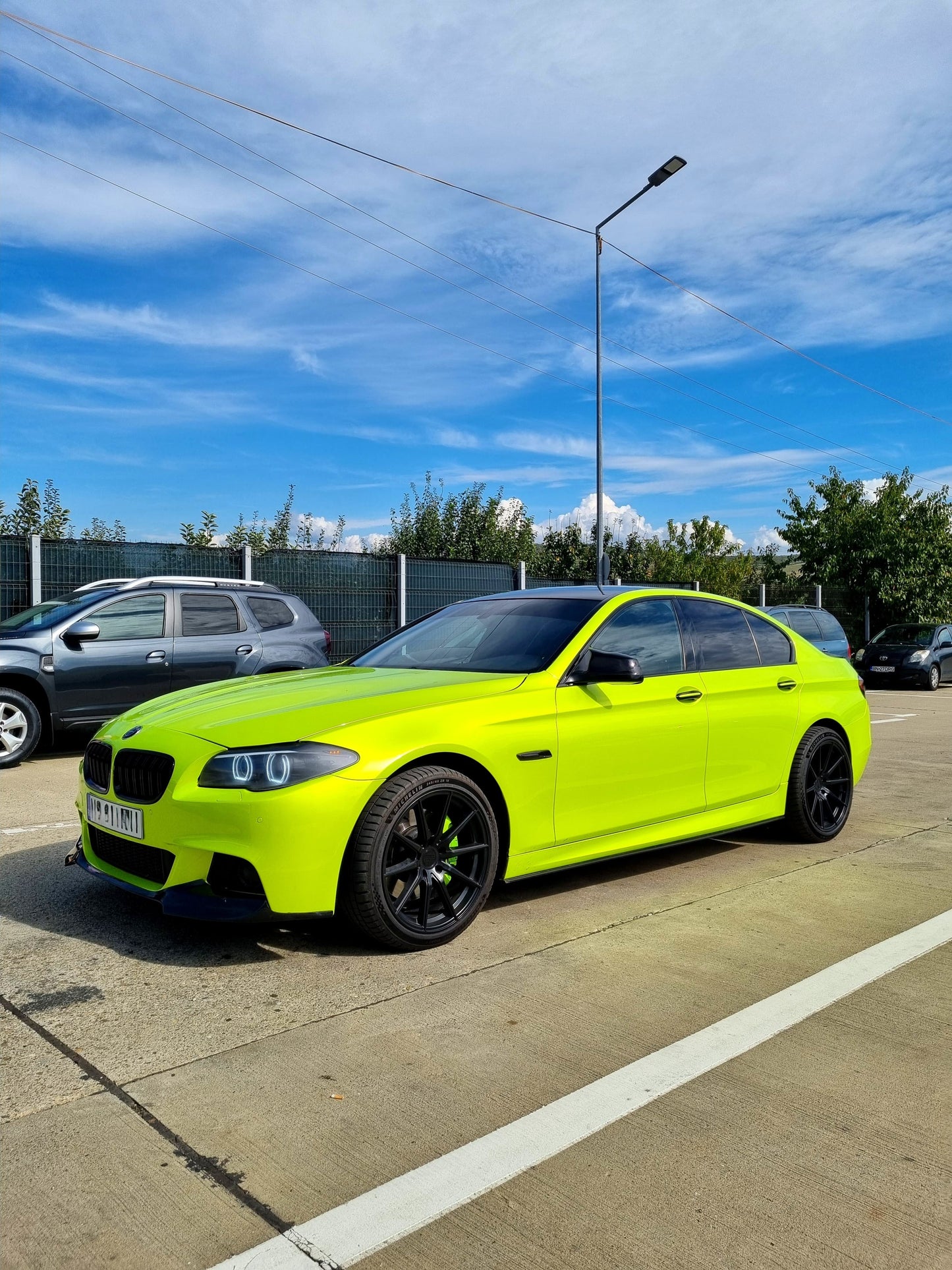 RedWrap Car Wrap Liquid Metal Yellow Lime