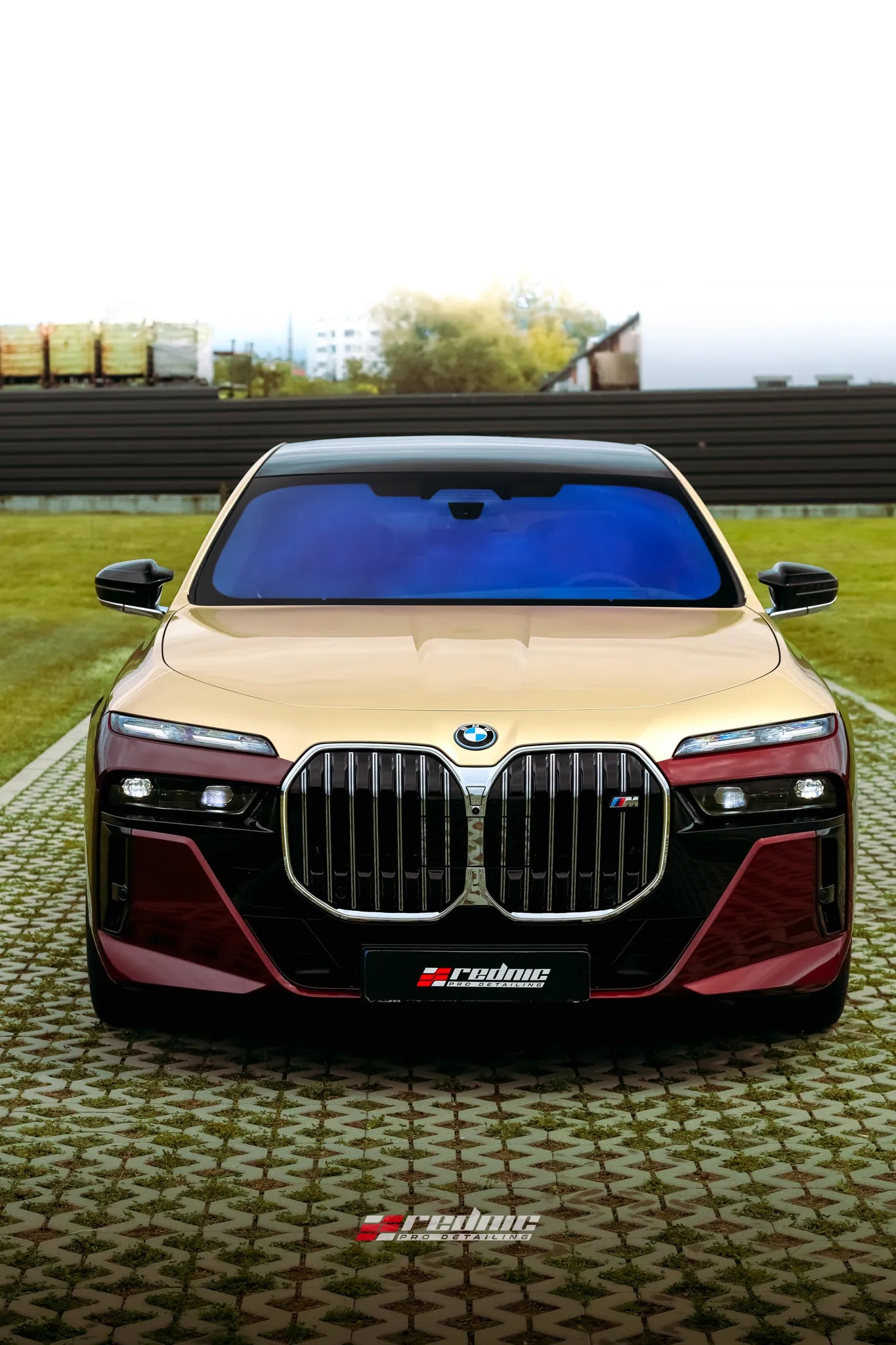 RedShield Super Gloss Metallic Color PPF BMW Milan Gold