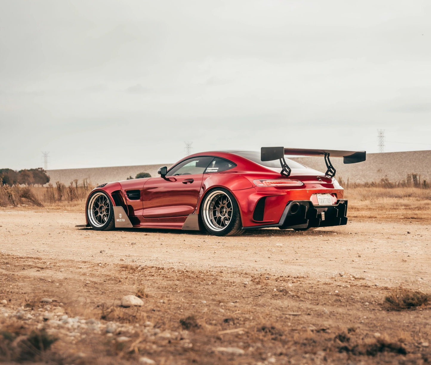 Inozetek Gloss Metallic Vampire Red