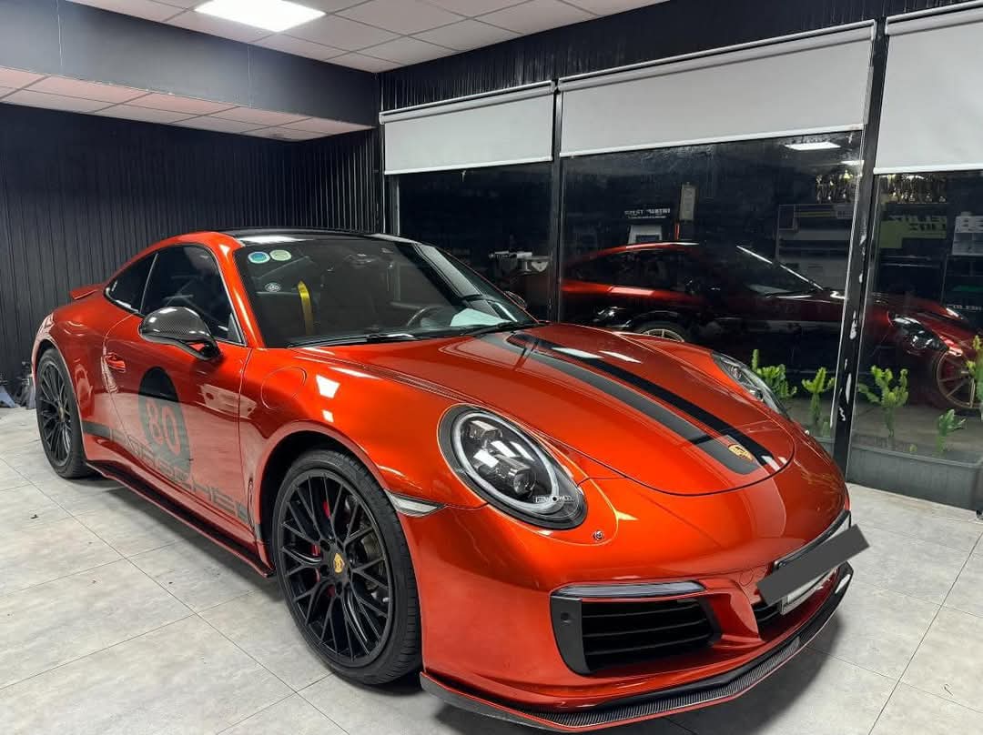 RedWrap Car Wrap Liquid Metal Mclaren Volcano Orange