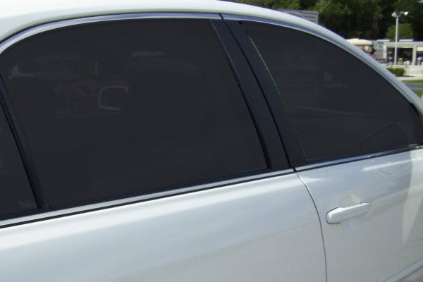 Folii auto Global HP CHARCOAL 10% Transparenta montate pe geamurile masinii
