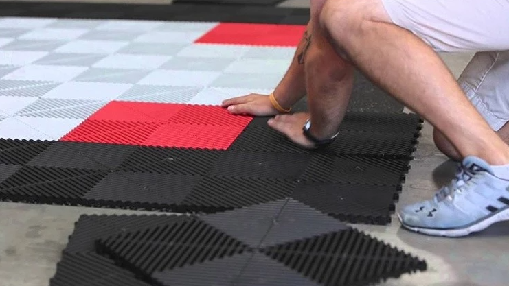 asamblare pardosea modulara