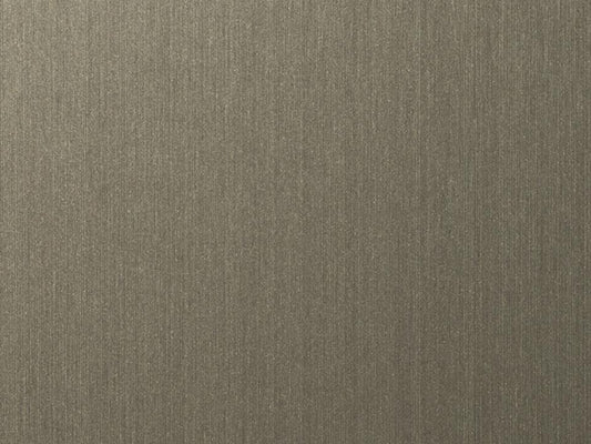 folie arhitecturala maro cu linii verticale maro inchis avand un aspect metalic