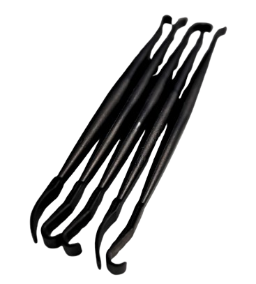 cinci spatule negre cu capete carlig